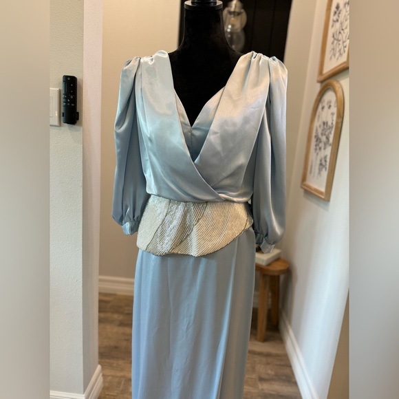 Alyce Designs vintage evening gown - Picture 7 of 16